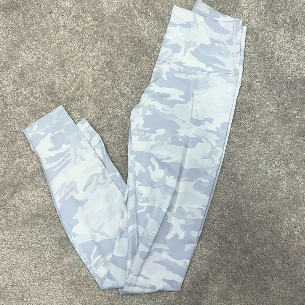 Wunder Under size 6
